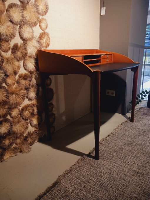 Schreibtisch von Malofancon – Bild 3