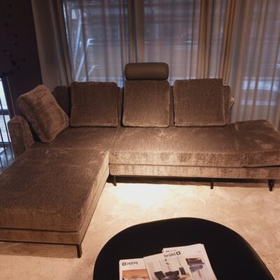 Sofa Four Two compact von Brühl